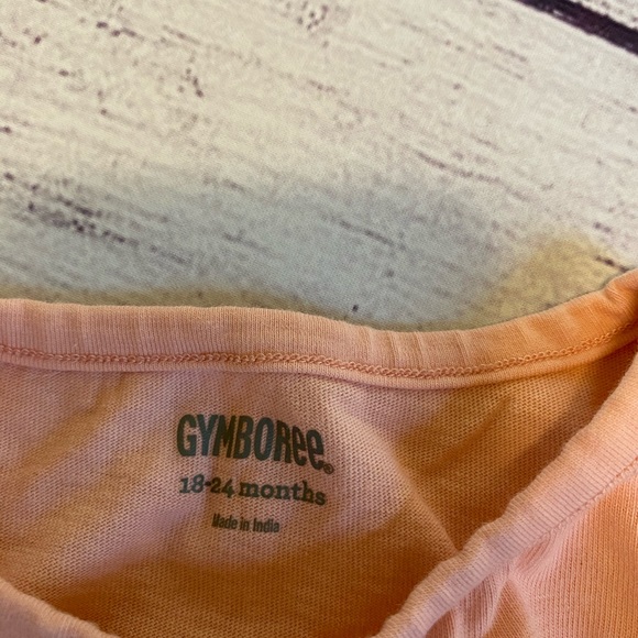 Two short sleeve toddler tops 18 months - Picture 3 of 4